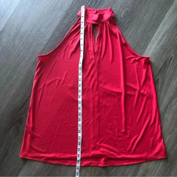 THE LIMITED Women's Solid Red Halter Top Size Medium - Picture 3 of 10